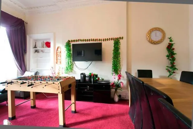 Lauriston Central Roomz Эдинбург