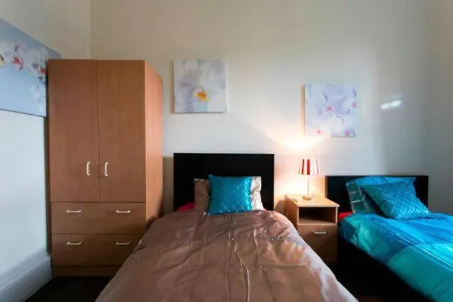 Lauriston Central Roomz Эдинбург 0*,